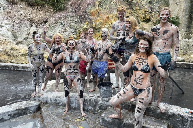 LUNCH INCLUSIVE Mud Baths, Waterfall & Tet Paul Nature Trail - Sulphur Springs mud bath