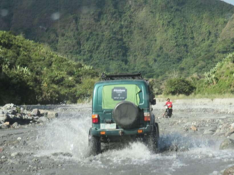 Manila: Mount Pinatubo 4X4 & Hiking Trip - The late-night departure from Makati