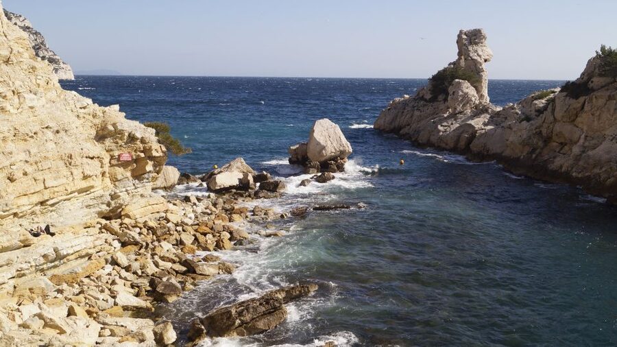 Marseille: Calanques National Park Guided Hike with Picnic - The guides add more than directions