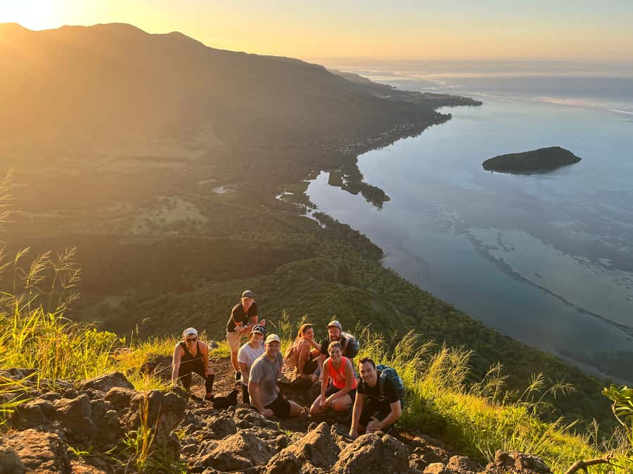 Mauritius: Le Morne Mountain Guided Sunrise Hike and Climb - The guides make a real difference