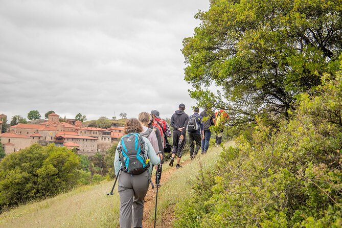 Meteora Small Group Hiking tour with Transfer and Monastery Visit - Guides make the difference on this walk