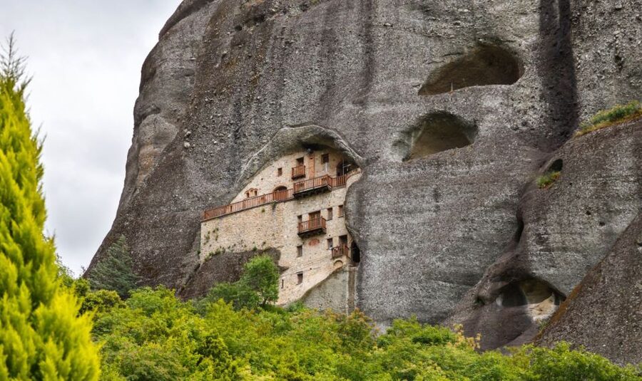 Meteora: Sunset Hike to Secret Caves - Practical tips for a better afternoon