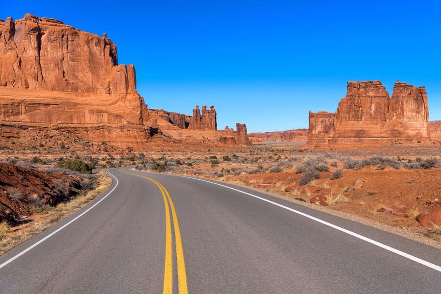 Moab: Arches National Park Sightseeing Tour - How to prepare for the best views