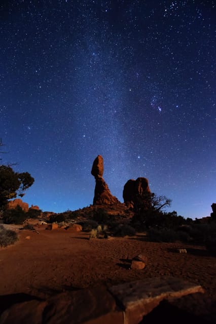 Moab: The Windows Astro-Photography and Stargazing Hike - Meeting at the Windows parking area