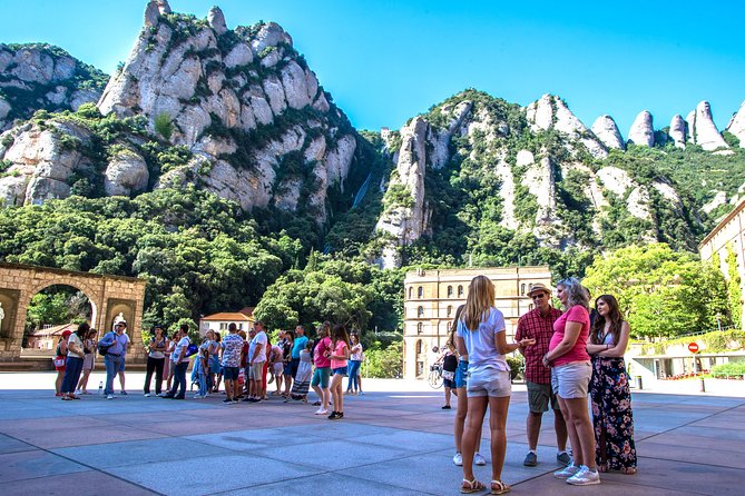 Montserrat Half Day Afternoon Tour from Barcelona - The minivan ride toward the monastery