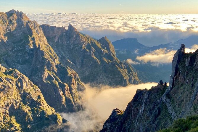 Morning Transfer To Pico Do Arieiro, Hike To Pico Ruivo & Return From Teixeira - Starting at Pico do Arieiro