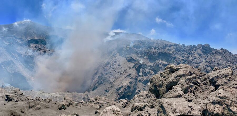 Mount Etna: Central Crater Guided Hike for Advanced Hikers - What the guide adds to the experience