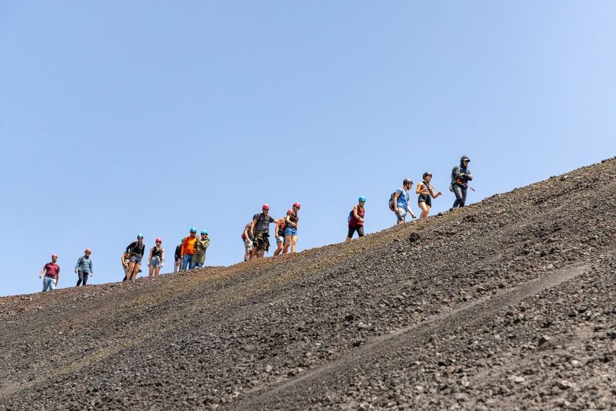 Mount Etna: Summit Guided Hiking Tour up to 3,400 m - What the volcanic guide adds