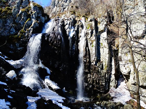 Mt. Vitosha and Boyana Waterfall Hiking Tour from Sofia - Guides, route choices, and group size