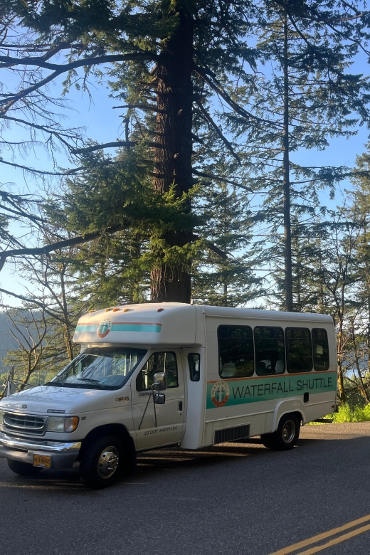Multnomah Falls: Sunset Hike and Waterfalls Guided Tour - Horsetail Falls, the quick first look