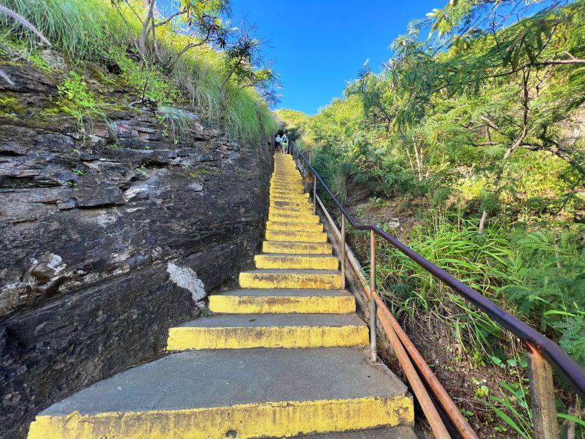 Oahu: Diamond Head Crater Hike and North Shore Experience - Diamond Head begins the day with the best view