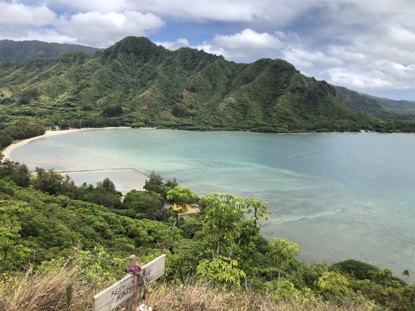 Oahu: Manoa Falls Hike and east side beach day - Seeing southeast Oahu one lookout at a time