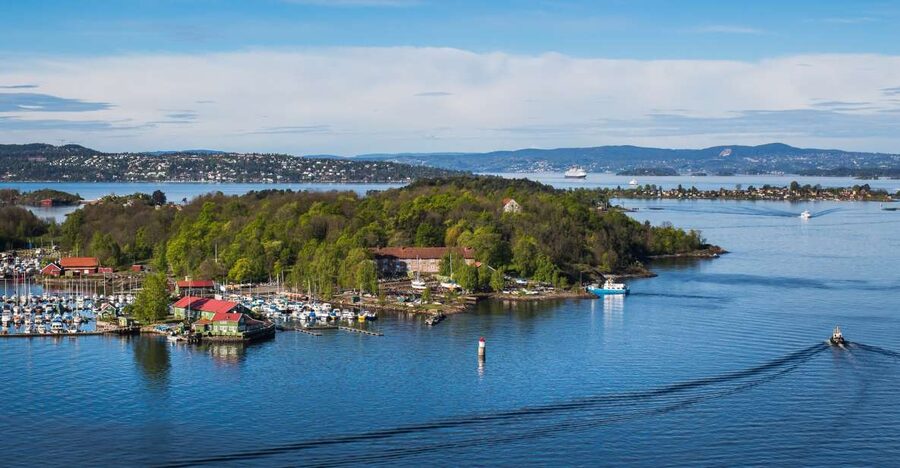 Oslo Nature Walks: Island Hopping Tour - Gressholmen: nature, military traces, and Oslo’s first airport