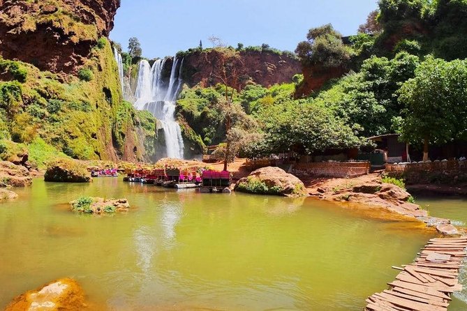 Ouzoud Waterfalls Guided Hike and Boat Trip from Marrakech - The boat ride below the cascade