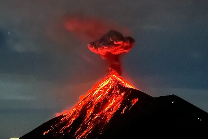 Overnight Adventure Hike Acatenango Volcano - Guides and group management