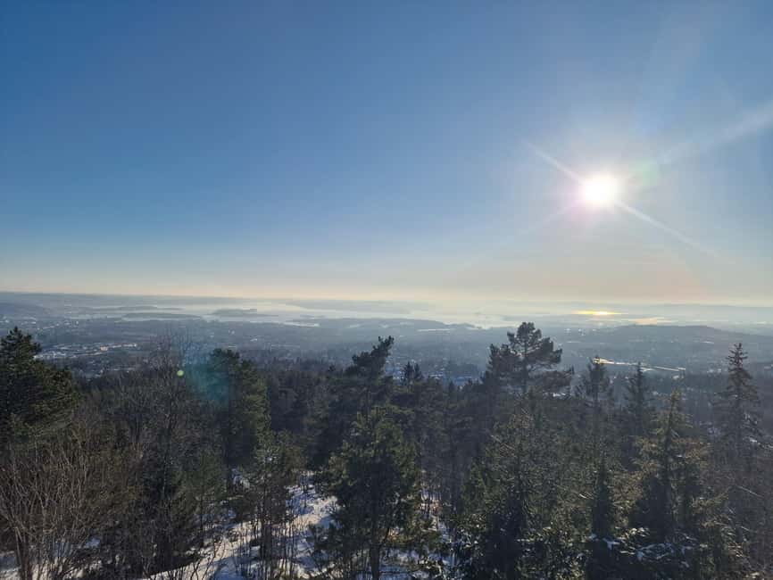 Panoramic Peaks – Oslo’s Most Beautiful Fjord Views Hike - The 25-minute viewpoint pause