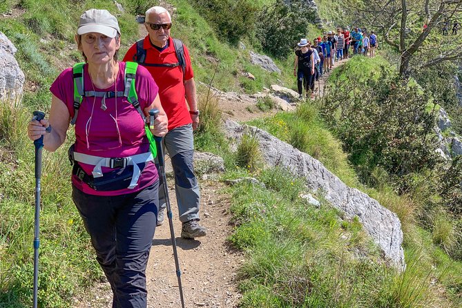 Path of the Gods Private Hiking Tour from Agerola - The shepherd’s hut and local food option