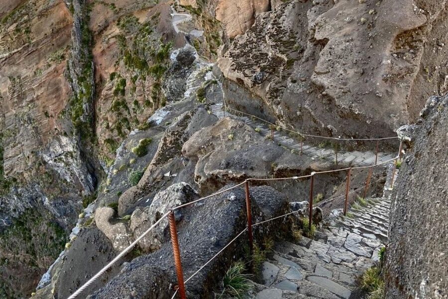 Pico Do Arieiro Pico Ruivo Sunrise or Morning Hike Transfers - What to expect from PR1 and Pico Ruivo