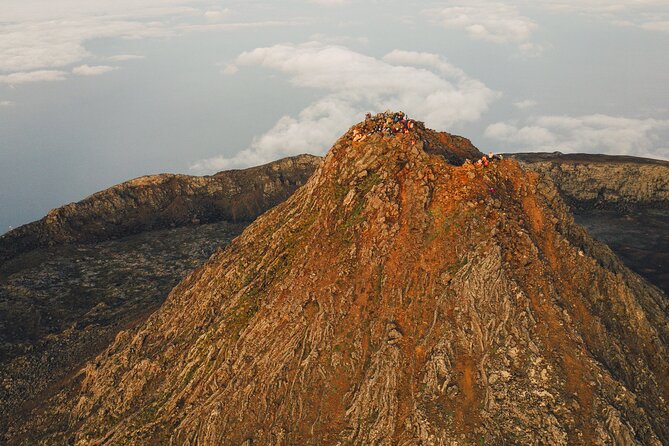Pico Mountain: Climb the Highest Point of Portugal 2351m - Black rock, steep steps, and a changing rhythm