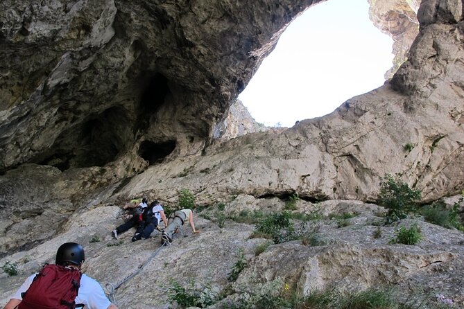 Private Hiking OR Climbing Experience in beaufitul gorges - The small fortified cave adds a change of pace