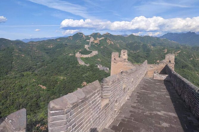 Private Jinshanling Great Wall Hiking Tour - Who should book this Jinshanling hike?