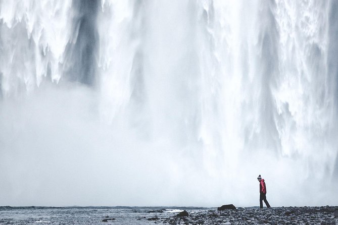 Private Jökulsárlón Glacier Lagoon 2 Day Tour & Glacier Hike - Accommodation keeps the route manageable