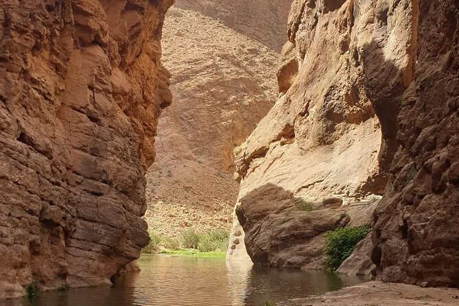 Private Monkey Fingers Canyon Hike - What to bring for a better outing