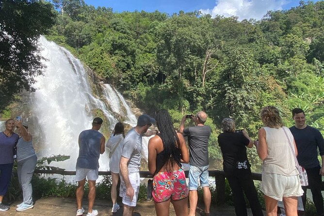 Private Tour to Doi Inthanon including Twins Pagodas and Hiking - Who should book this Doi Inthanon tour