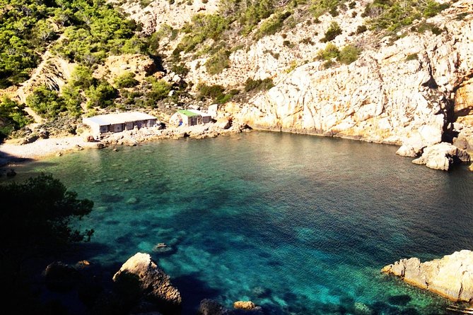 Private Walking & Hiking Experience Ibiza - Heaven’s Gate through forest and countryside
