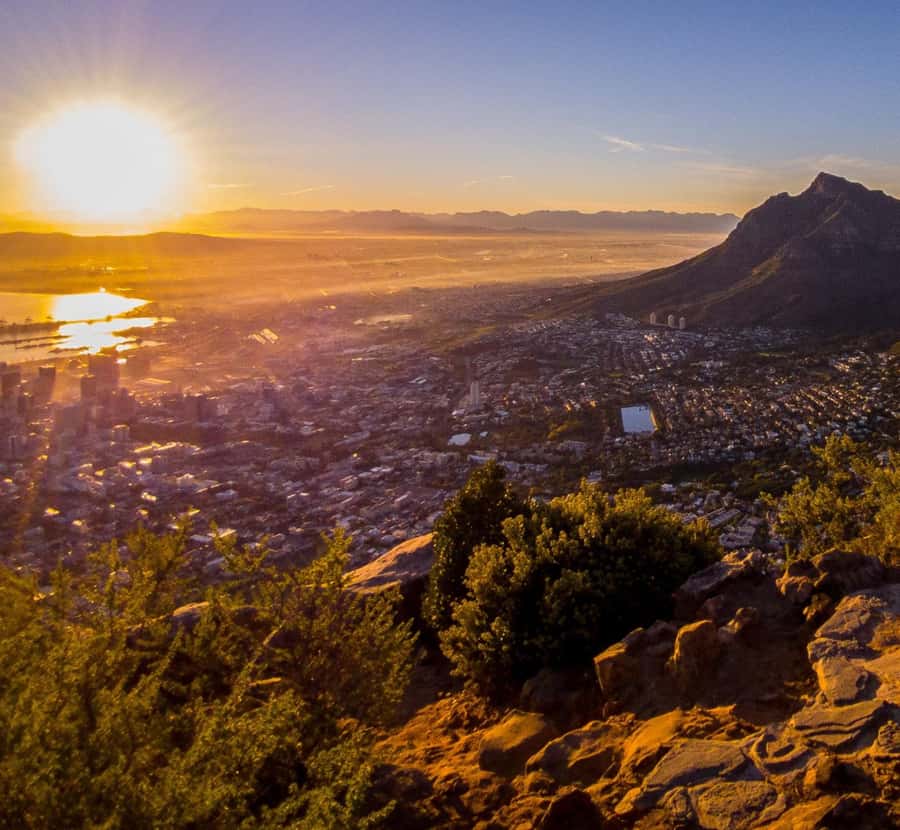 Privately Guided Sunset/Sunrise Hike Lions Head, (Pickup) - Photo stops on the way up