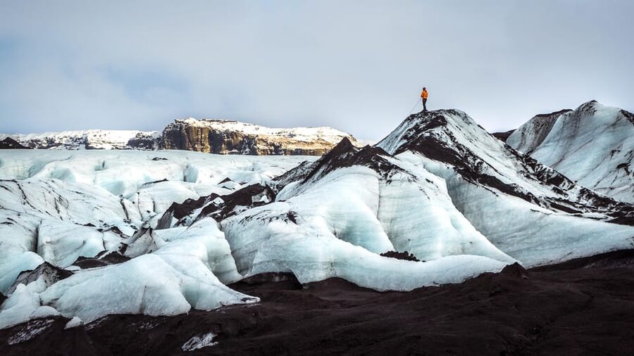 Reykjavik: Glacier Hike & South Coast Day Tour - What the $194 price really covers