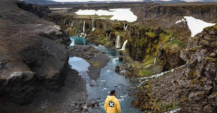 Reykjavík: Landmannalaugar Hike and the Valley of Tears - Hjálparfoss, a gentle first stop