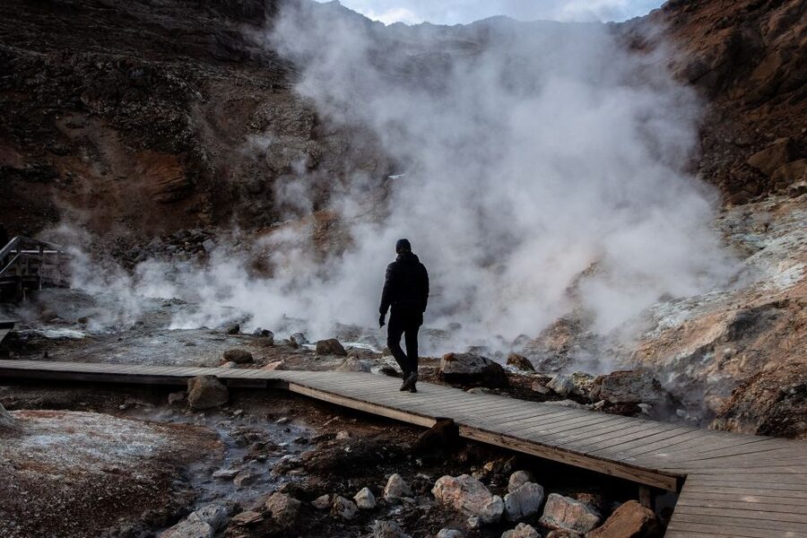 Reykjavík: Volcano Eruption Site and Reykjanes Hiking Tour - What the bus ride and guiding add