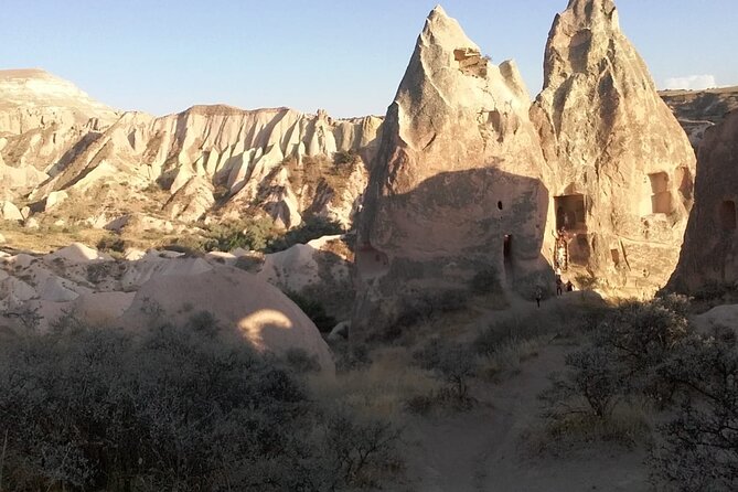 Rose Valley Sunset Hiking in Cappadocia - The guide, language, and group experience