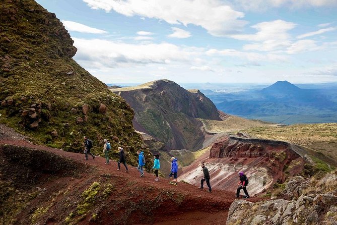 Rotorua Hiking: Mt Tarawera Guided Volcanic Crater Experience - Mt Tarawera at a glance