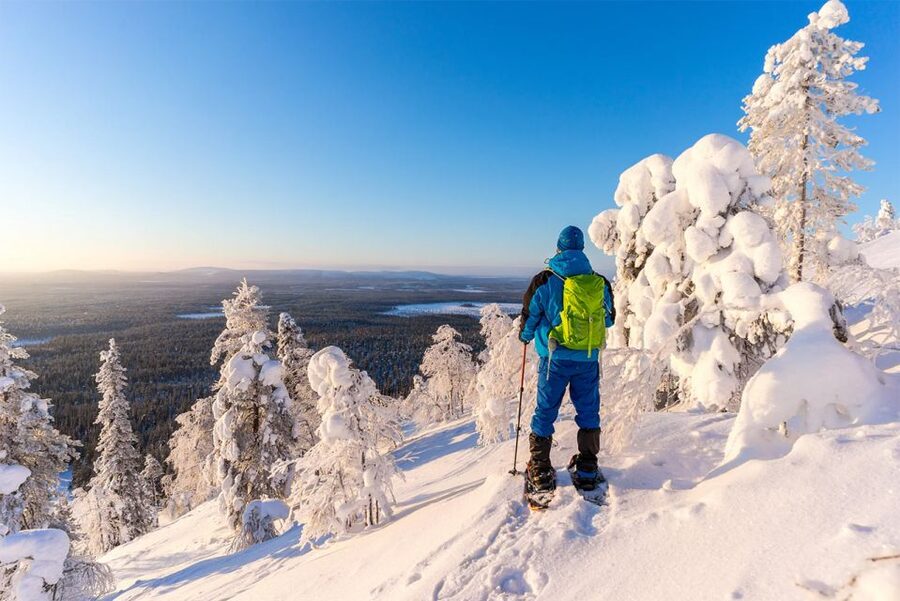 Rovaniemi: Hiking and Snowshoeing Adventure in Lapland - The uphill section and the viewpoint