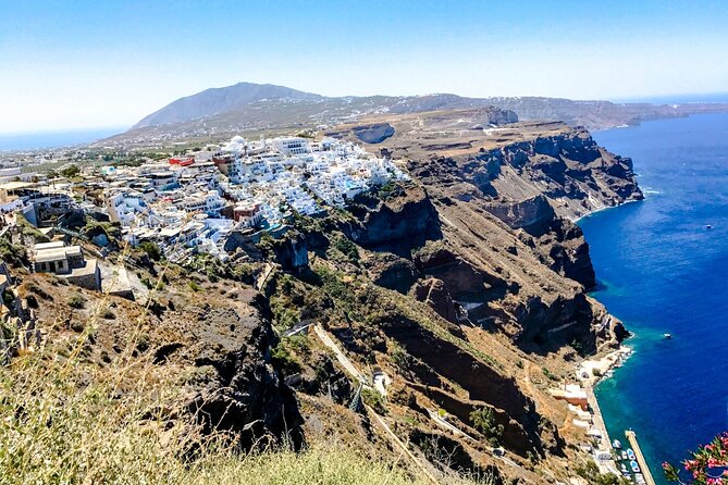 Santorini's Famous Fira to Oia Hike: A Private tour Adventure - Imerovigli and the view toward Skaros Rock