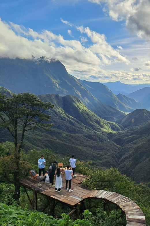 SaPa: 2-Day Villages,Rice Fields, Love Waterfall Hiking Tour - Day two: Suoi Thau, Phin Ho, and Ban Khoang