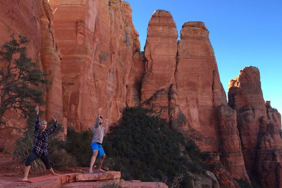 Sedona: Vortex Yoga Hiking Half-Day - Yoga, Qigong, and quiet time among the rocks