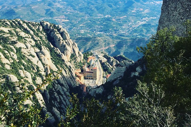 Semi-Private Montserrat Monastery, Funicular & Scenic Nature Walk - A short stop for cheese, coffee, and souvenirs