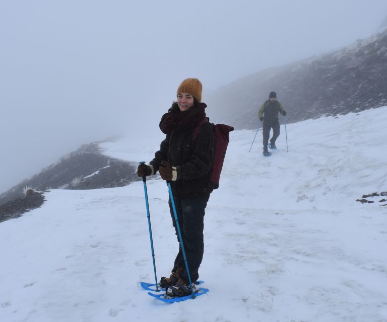 Sierra Nevada: Snowshoe Hiking Tour - Photographs, views, and the pace of the day