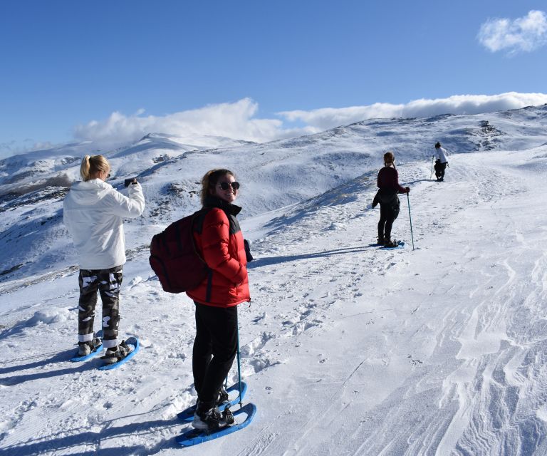 Sierra Nevada: Snowshoe Hiking Tour - Getting fitted with snowshoes and poles