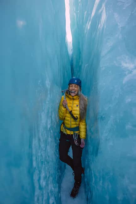 Skaftafell: Blue Ice Maze Glacier Hike on Vatnajökull - Learning to walk on ice