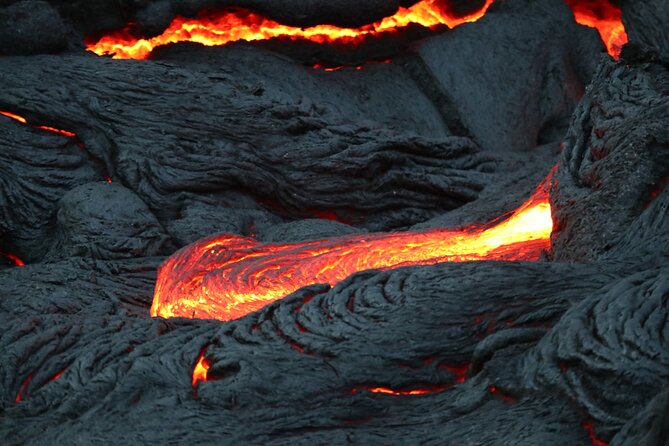 Small Group Volcano Hike with a Professional Geologist - The crater view and lava field panorama
