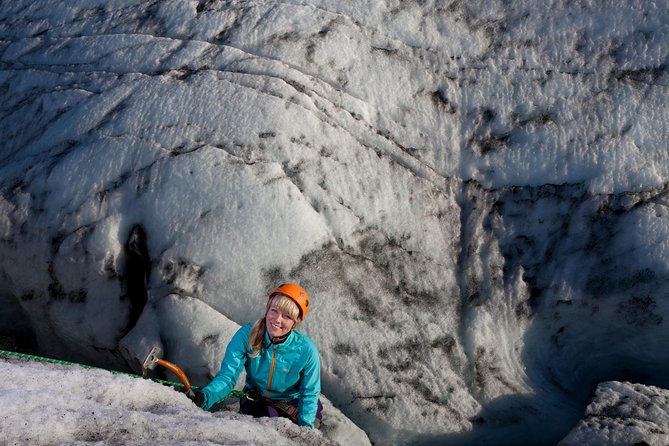 Sólheimajökull Glacier Hike & Ice Climbing Intro - Small Group - Clothing, footwear, and fitness rules