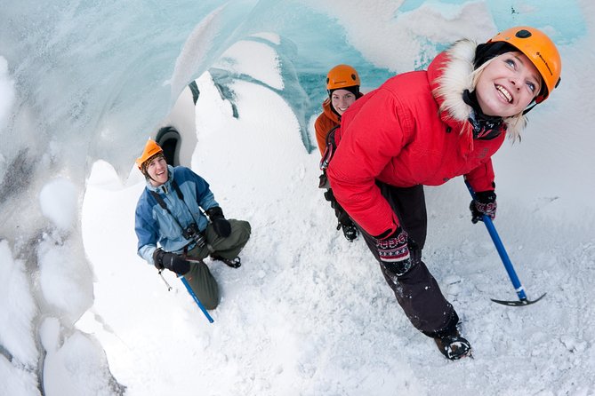 Sólheimajökull Glacier Hike - Small Group Blue Ice Adventure - Walking onto Sólheimajökull for the first time