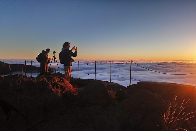 Sunrise Guided Hike PR1 Pico do Areeiro Pico Ruivo small group - What to pack for the mountain