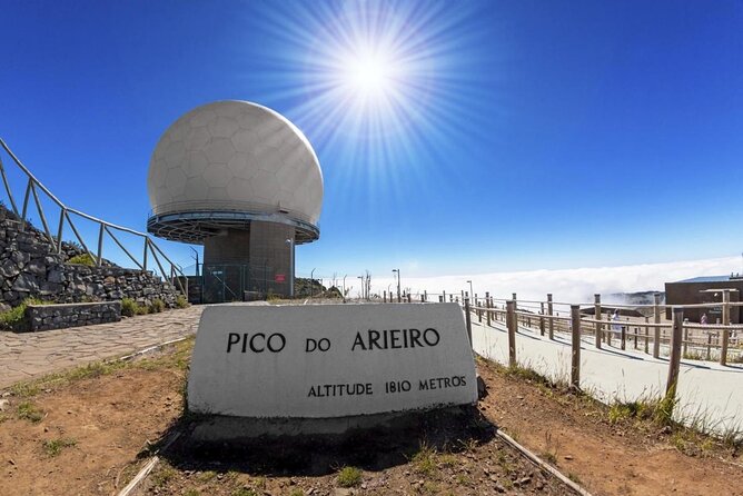 Sunrise Transfer To Pico Do Arieiro, Hike To Pico Ruivo & Return From Teixeira - Key points to know before booking