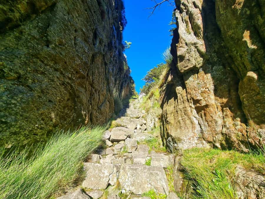 Table Mountain Group Hike - Solo Travelers welcome - Climbing the rocky walls of Platteklip Gorge