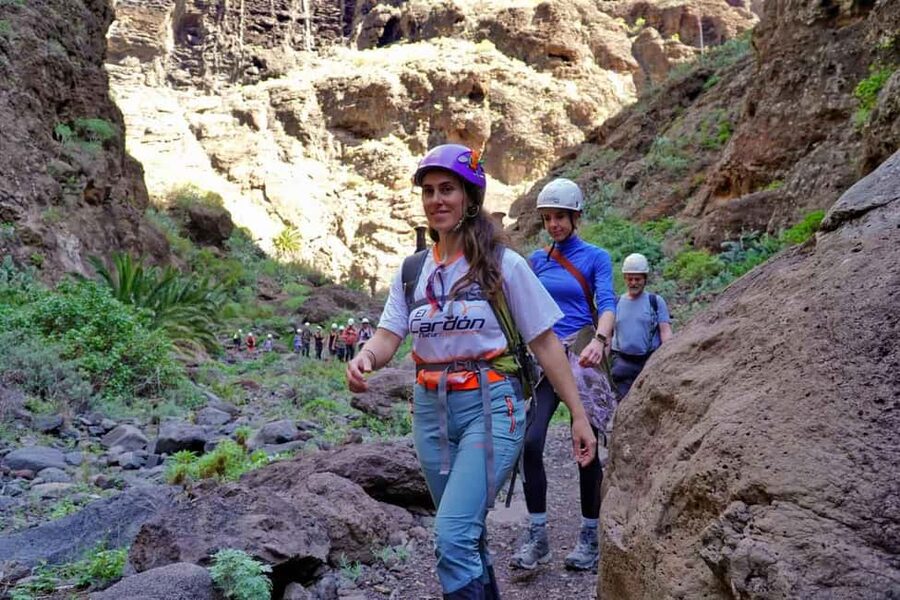 Tenerife Barranco de Masca: Guided hike + boat ride + transport - The Masca Ravine route, from mountain village to sea
